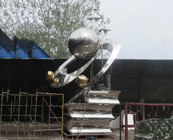 景觀雕塑定制時在空間中做文章有哪些好處？